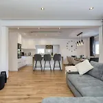 Fjaka * Pridraga