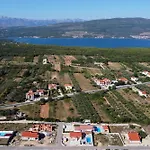 Σπίτι διακοπών Fjaka *