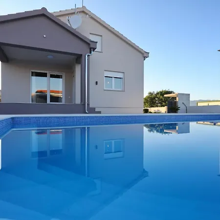 Сasa de vacaciones Fjaka Pridraga