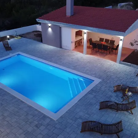 Vakantiehuis Fjaka