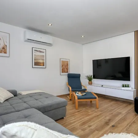 Vakantiehuis Fjaka *