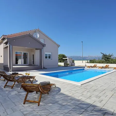 Vakantiehuis Fjaka