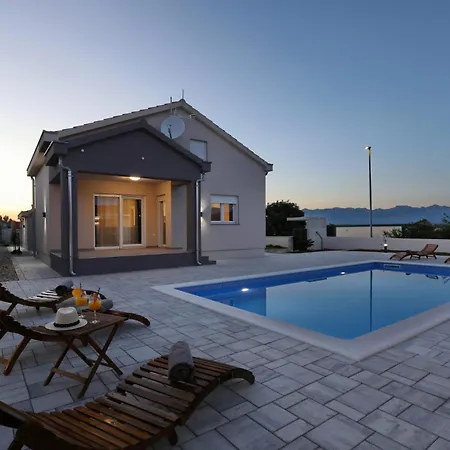 Fjaka Vakantiehuis