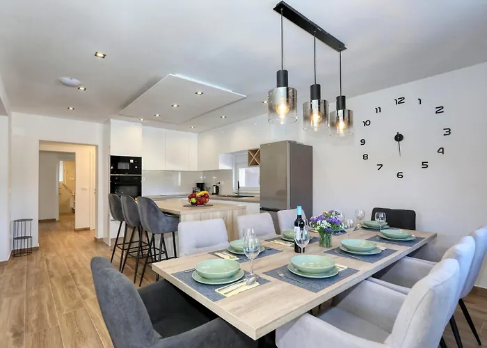 Сasa de vacaciones Fjaka